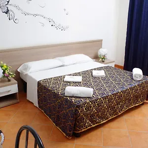 Hotel Centrale Otel