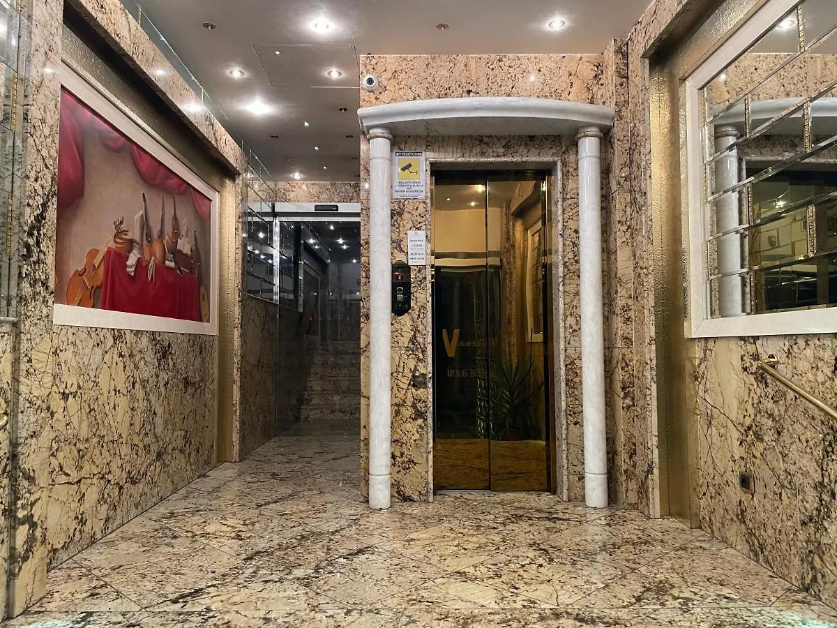 Hotel Wagner Milano 4*,